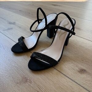 Nina Women's Sanchia Slingback Heels